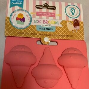 Ice Cream Silicone Mini Mold - Pink